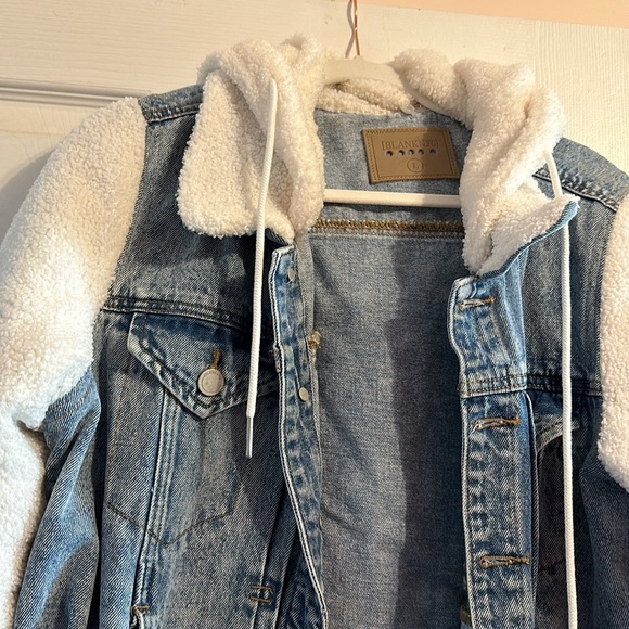 Denim jacket - Picture 2 of 5